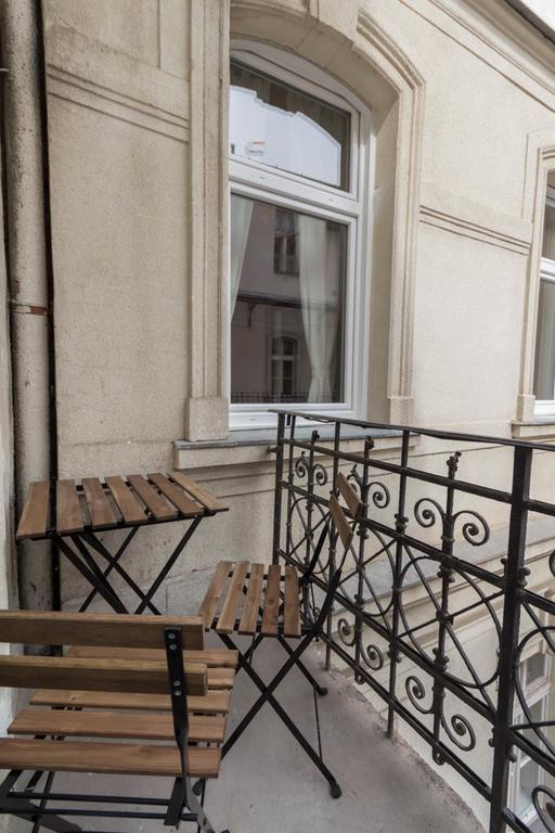 Luxury Apartment By Hi5-Varoshaz Suite Budapest Eksteriør billede